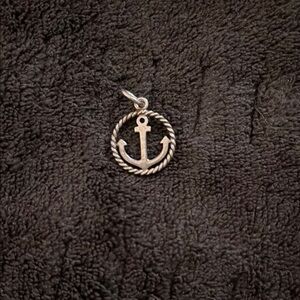 Silver Anchor Pendant